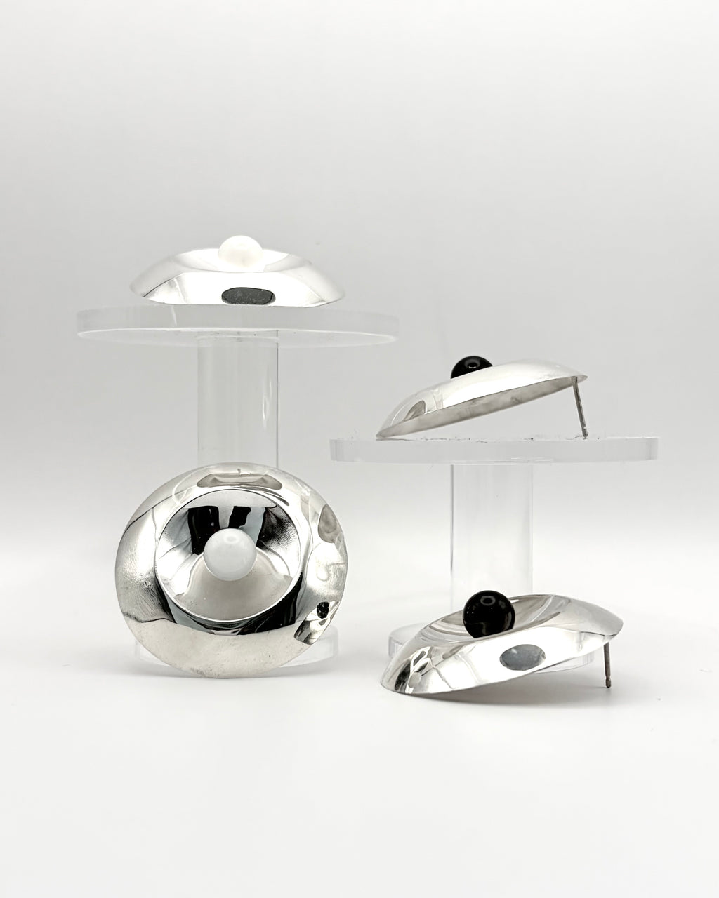 ANYBODY OUT THERE - Earrings
