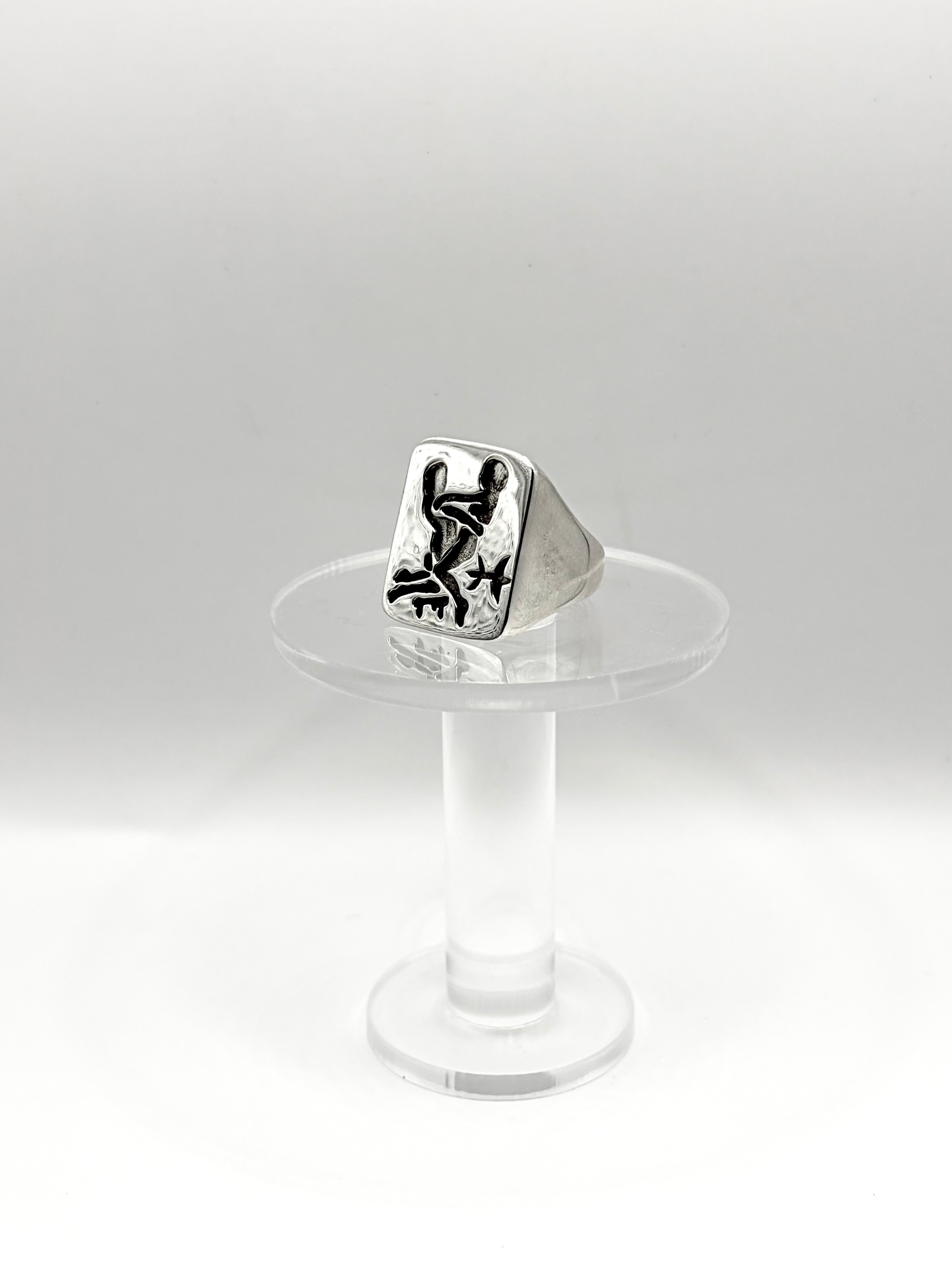OUT OF THIS WORLD - Pisces Signet