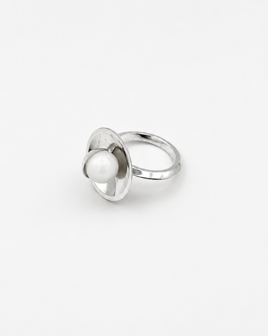 ANYBODY OUT THERE - Cocktail Ring